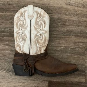 Lerado Cowgirl boots, square toed, women’s size 7.5